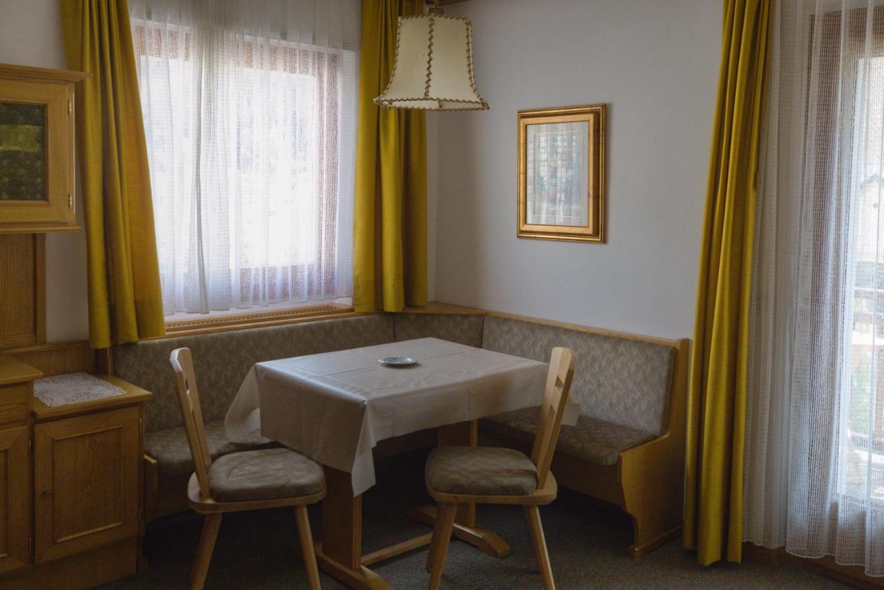 Villa Ula Verda- Apartments Marianna Santa Cristina Val Gardena Eksteriør billede
