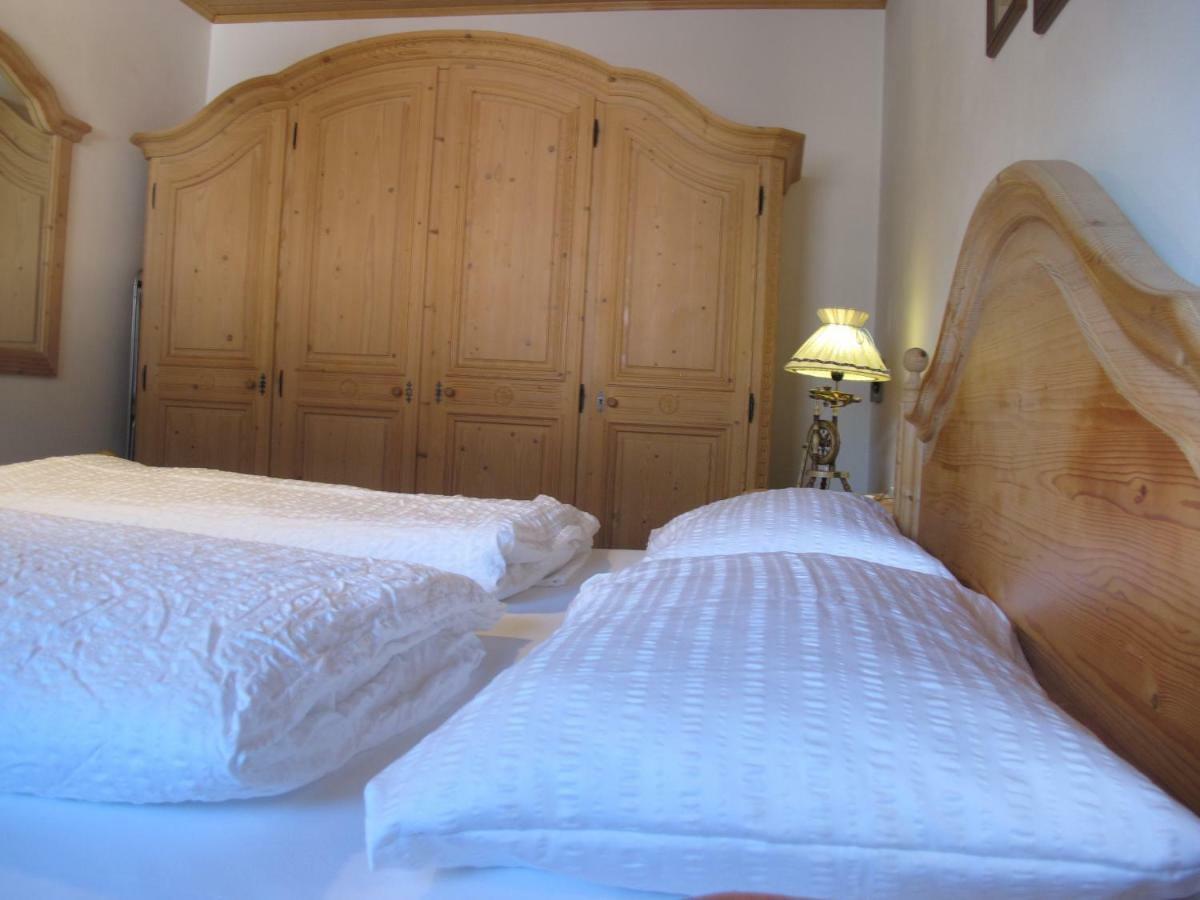Villa Ula Verda- Apartments Marianna Santa Cristina Val Gardena Eksteriør billede